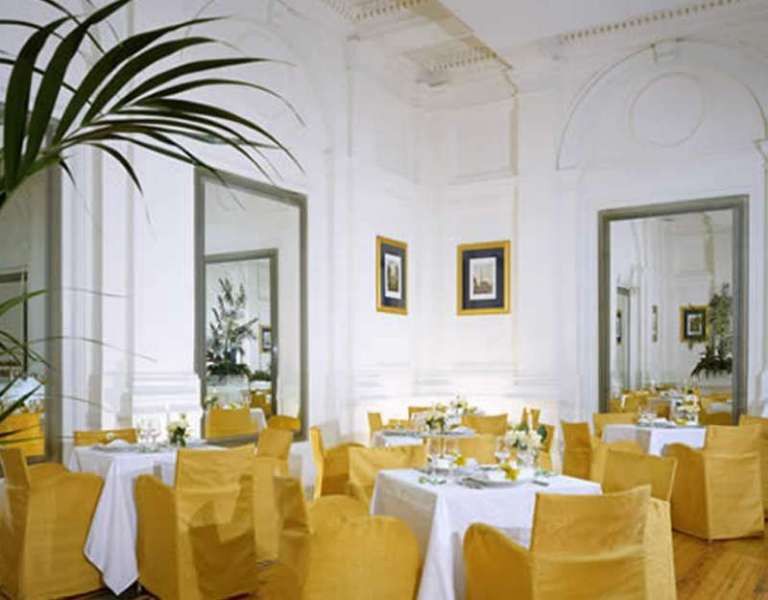 Exe International Palace Рим Ресторан фото